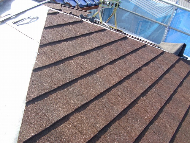 屋根カバー工事もご相談ください